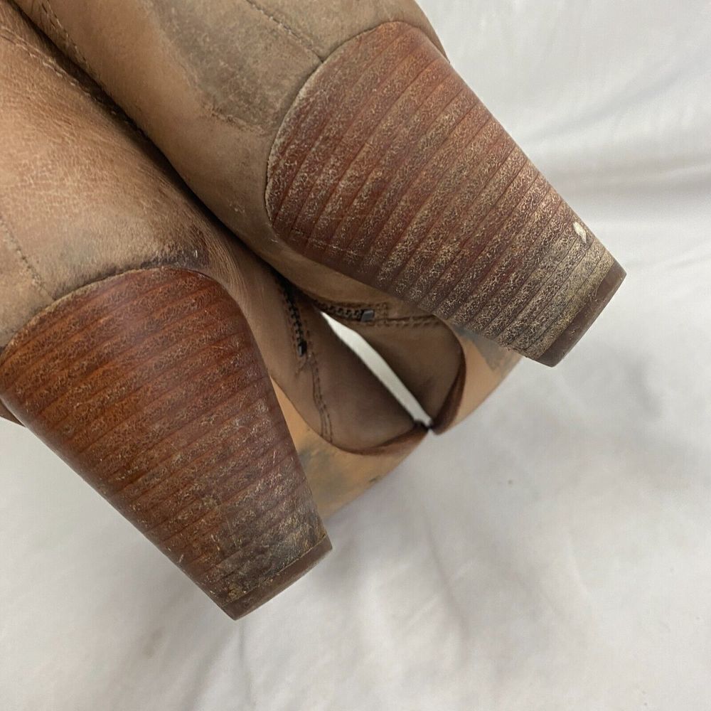 Frye Women's Reina Sand Leather Western Ankle Zip Bootie 3479258 Size 8.5 - Picture 6 of 10